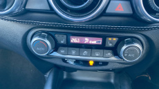 Nissan Juke 1.0 DiG-T 114 Tekna 5dr Petrol Hatchback